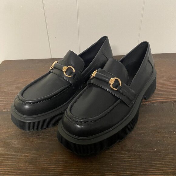 NWOT Princess Polly Saxon Loafters. Black with Gold Snaffle. Size 7. - Picture 4 of 6